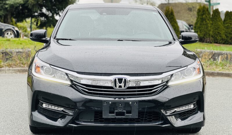 
								2017 Honda Accord Touring Hybrid full									