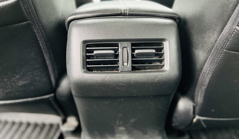 
								2017 Honda Accord Touring Hybrid full									