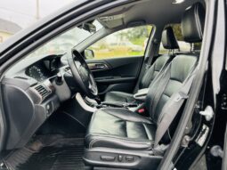 
										2017 Honda Accord Touring Hybrid full									