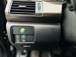 
										2017 Honda Accord Touring Hybrid full									