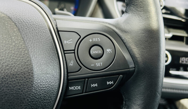 
								TOYOTA COROLLA 2021 XSE full									