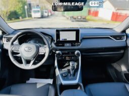 
										2024 Toyota RAV4 Hybrid XLE full									