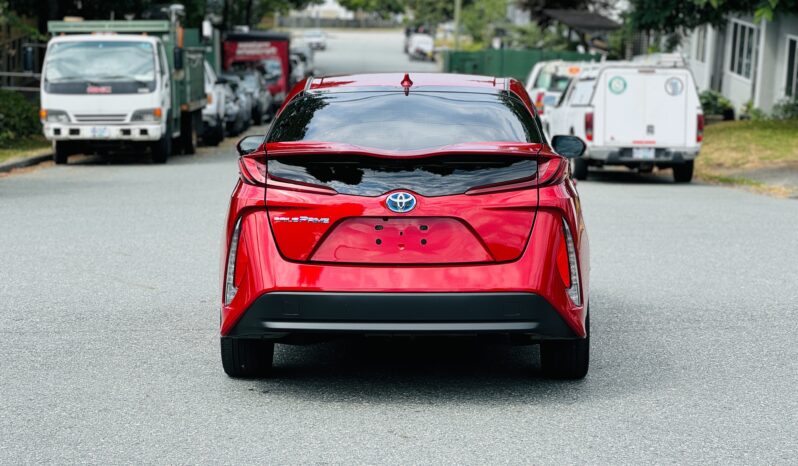 
								2020 Toyota Prius Prime full									