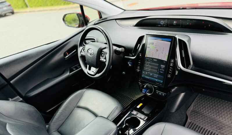 
								2020 Toyota Prius Prime full									