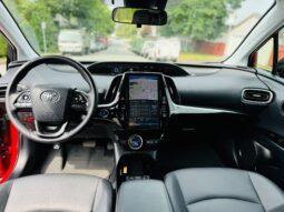 
										2020 Toyota Prius Prime full									