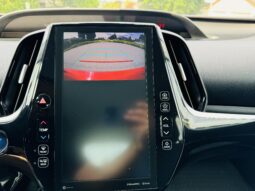 
										2020 Toyota Prius Prime full									