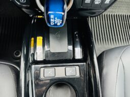 
										2020 Toyota Prius Prime full									