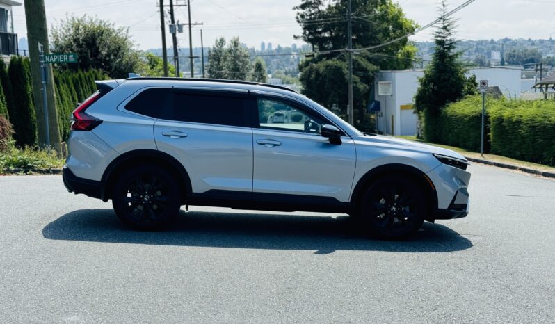 
								2023 Honda CR-V Hybrid full									