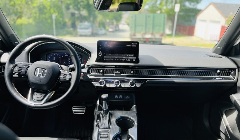 
								2022 Honda Civic Sport Touring full									